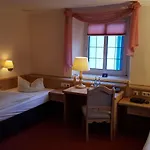 Reinhold Hotel