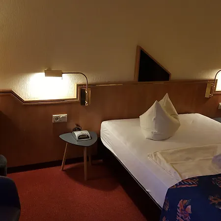 Reinhold 3* Gummersbach