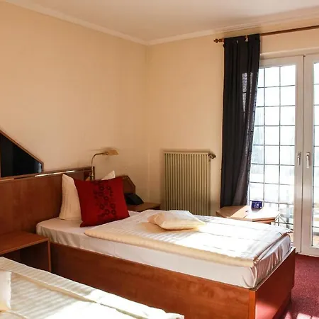 Reinhold 3* Gummersbach